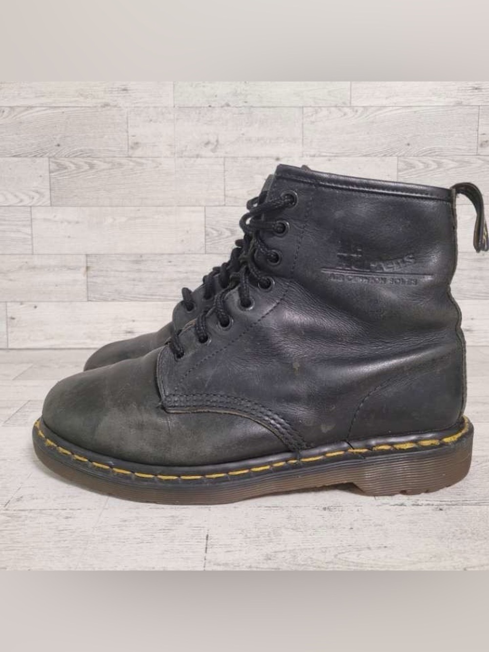 Women’s Dr. Martens 1460 Black Leather England Made Combat Boots Size 7